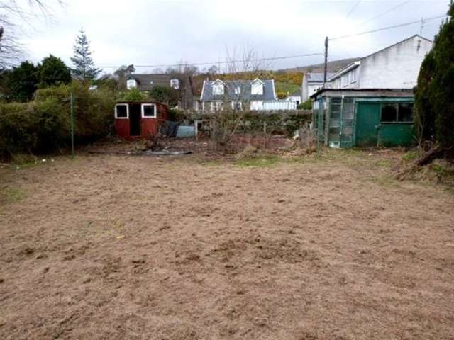  Image of 2 bedroom Flat for sale in Cromwell Street Dunoon PA23 at Dunoon, PA23 7AX