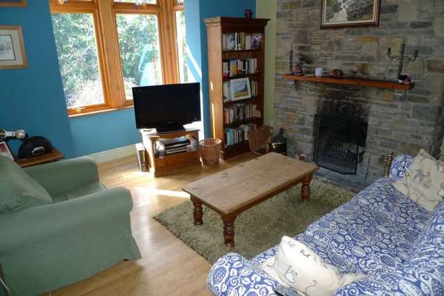  Image of 4 bedroom Semi-Detached house for sale in Crumlin Road Pontypool NP4 at Pontypool, NP4 6AT