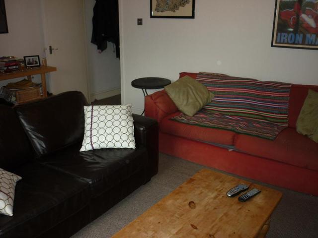  Image of 1 bedroom Flat to rent in Culverden Road London SW12 at Balham  London, SW12 9LT