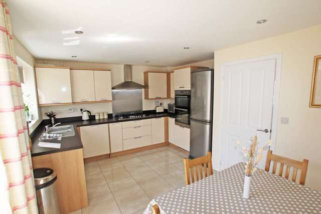  Image of 3 bedroom Semi-Detached house for sale in Dan Read Parade Didcot OX11 at Dan Read Parade  Didcot, OX11 6BD