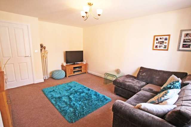  Image of 3 bedroom Semi-Detached house for sale in Dan Read Parade Didcot OX11 at Dan Read Parade  Didcot, OX11 6BD