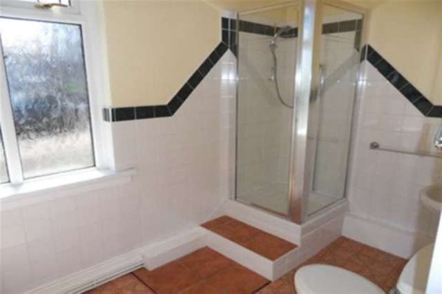  Image of 2 bedroom Flat to rent in Davison Avenue Whitley Bay NE26 at Whitley Bay, NE26 1SD