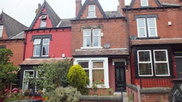  Image of 4 bedroom Terraced house to rent in De Lacy Mount Kirkstall Leeds LS5 at De Lacy Mount  Leeds, LS5 3JF