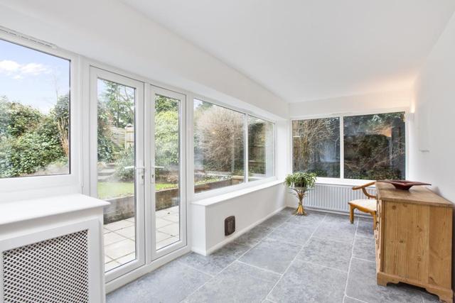  Image of 6 bedroom Bungalow to rent in Derwent Close Claygate Esher KT10 at Claygate Esher Esher, KT10 0RF