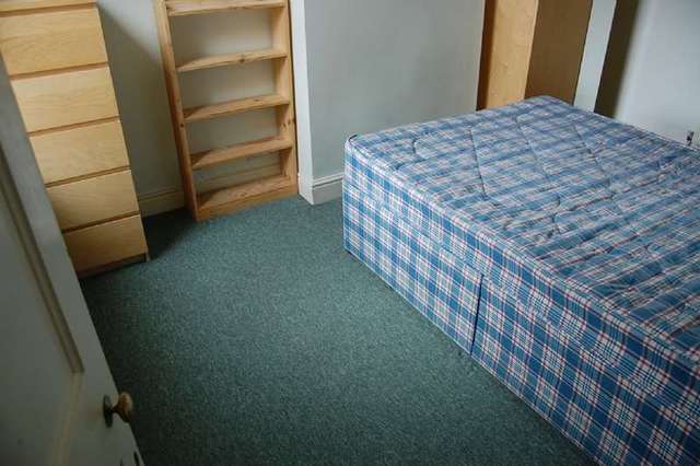  Image of 4 bedroom Detached house to rent in Doone Road Horfield Bristol BS7 at Bristol, BS7 0JG