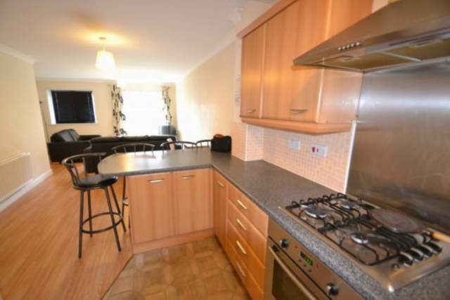  Image of 3 bedroom Semi-Detached house to rent in Drayton Street Manchester M15 at DRAYTON STREET HULME. M15 5LL MANCHESTER, M15 5LL