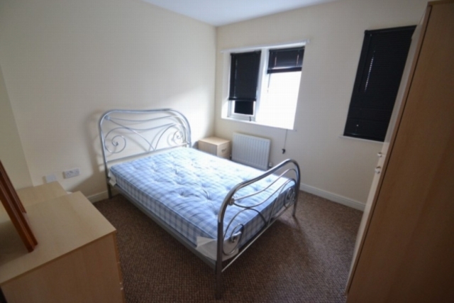  Image of 3 bedroom Semi-Detached house to rent in Drayton Street Manchester M15 at DRAYTON STREET HULME. M15 5LL MANCHESTER, M15 5LL