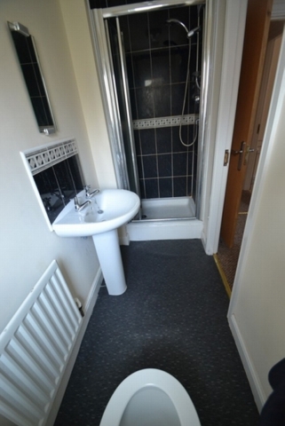  Image of 3 bedroom Semi-Detached house to rent in Drayton Street Manchester M15 at DRAYTON STREET HULME. M15 5LL MANCHESTER, M15 5LL