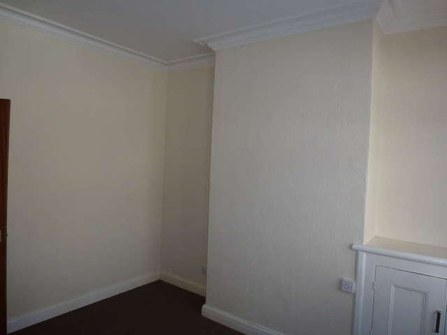  Image of 2 bedroom Terraced house to rent in Dunton Street Leicester LE3 at Leicester Leicestershire, LE3 5EN