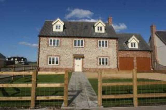  Image of 6 bedroom Detached house for sale in Lopham Road East Harling Norwich NR16 at East Harling Norwich East Harling, NR16 2PY