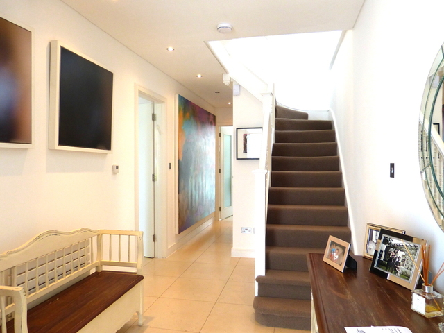  Image of 5 bedroom Semi-Detached house for sale in Eastside Road London NW11 at TEMPLE FORTUNE  LONDON, NW11 0BA