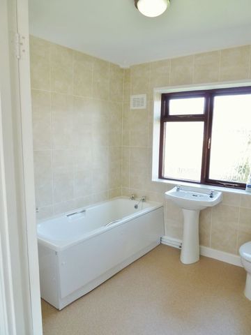  Image of 2 bedroom Terraced house for sale in Ellerslie Road Moseley Birmingham B13 at Ellerslie Road Billesley Birmingham, B13 0DP