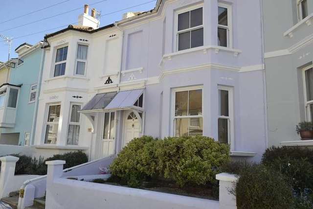  Image of 2 bedroom Detached house to rent in Emmanuel Road Hastings TN34 at Hastings, TN34 3LB