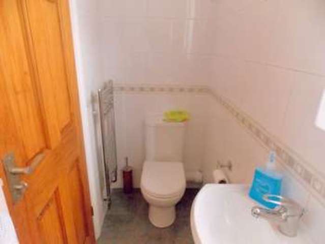  Image of 4 bedroom Semi-Detached house to rent in Epsom Close Northolt UB5 at Epsom Close  Northolt, UB5 4BH