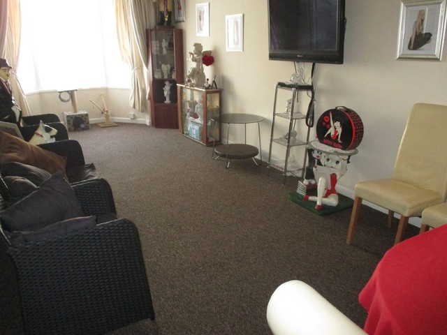  Image of 3 bedroom Terraced house for sale in Ernest Road Portsmouth PO1 at Ernest Road Buckland Portsmouth, PO1 5RF