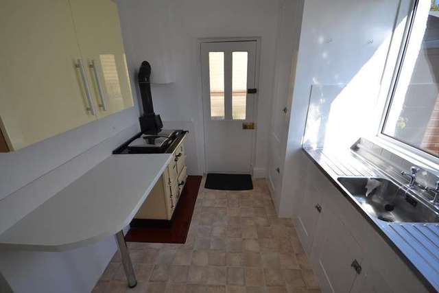  Image of 3 bedroom Detached house for sale in Essenden Road St. Leonards-on-Sea TN38 at St Leonards On Sea, TN38 0NN