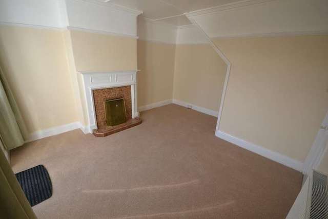  Image of 3 bedroom Detached house for sale in Essenden Road St. Leonards-on-Sea TN38 at St Leonards On Sea, TN38 0NN