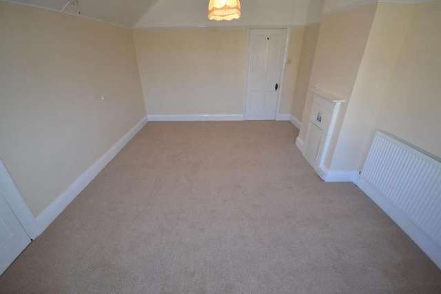  Image of 3 bedroom Detached house for sale in Essenden Road St. Leonards-on-Sea TN38 at St Leonards On Sea, TN38 0NN