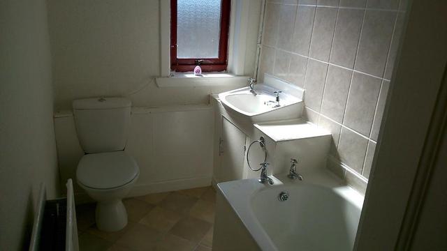  Image of 1 bedroom Flat for sale in Fairbairn Street Dundee DD3 at Dundee, DD3 7JJ