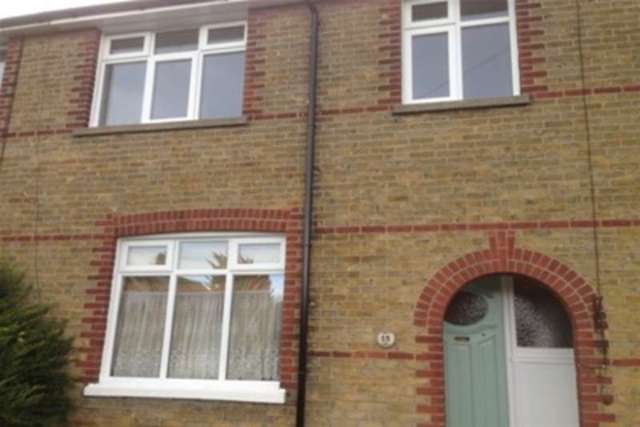  Image of 3 bedroom Detached house to rent in Fairfield Road Broadstairs CT10 at Broadstairs, CT10 2JU