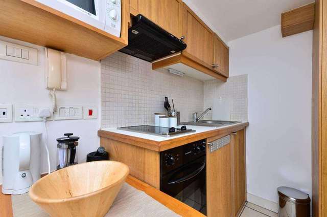  Image of Flat to rent in Fairholme Road London W14 at Fairholme Road  London, W14 9JZ