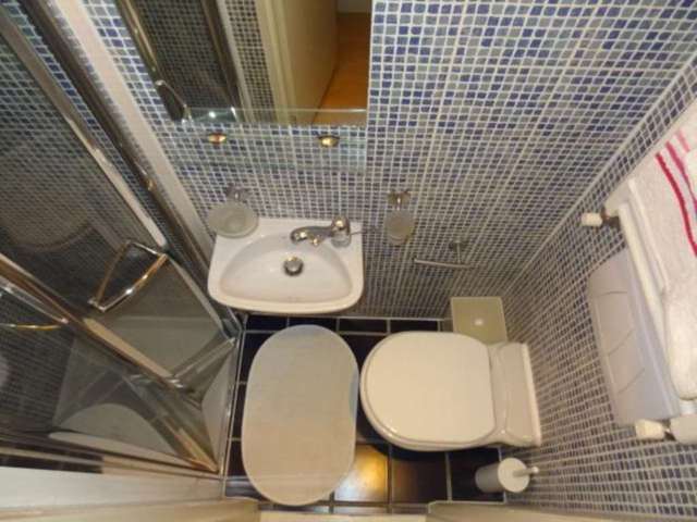  Image of Flat to rent in Fairholme Road London W14 at Fairholme Road  London, W14 9JZ