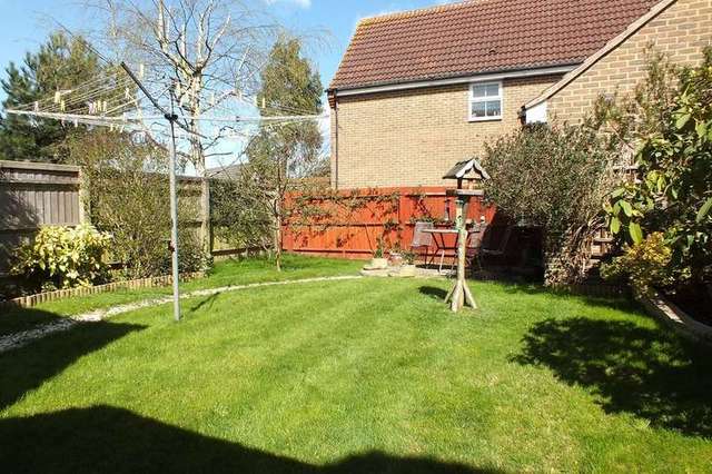  Image of 3 bedroom Semi-Detached house for sale in Berners Way Faringdon SN7 at Faringdon Oxfordshire, SN7 7NR