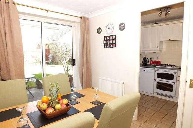  Image of 3 bedroom Semi-Detached house for sale in Berners Way Faringdon SN7 at Faringdon Oxfordshire, SN7 7NR