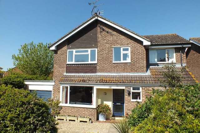  Image of 4 bedroom Detached house for sale in Maple Road Faringdon SN7 at Faringdon Oxfordshire, SN7 8BE