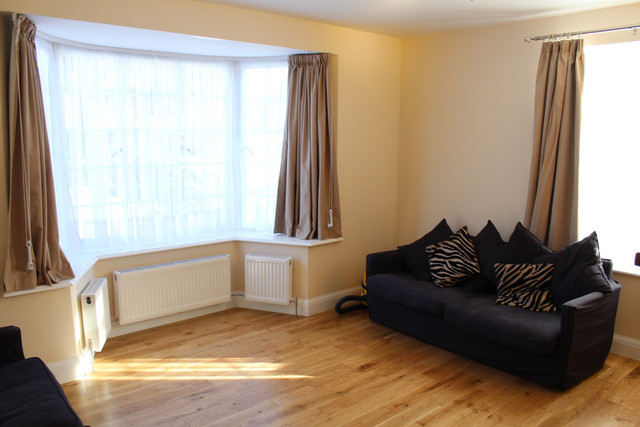  Image of 2 bedroom Apartment to rent in Ballards Lane London N3 at Ballards Lane Finchley West Finchley, N3 1NJ