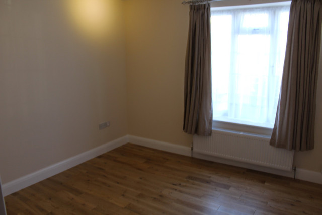  Image of 2 bedroom Apartment to rent in Ballards Lane London N3 at Ballards Lane Finchley West Finchley, N3 1NJ