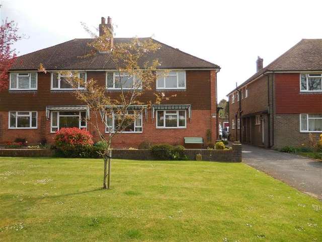  Image of 2 bedroom Detached house for sale in Findon Road Findon Valley Worthing BN14 at Findon Valley West Sussex Worthing, BN14 0HB