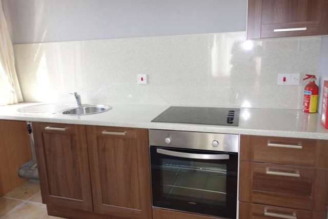  Image of 1 bedroom Studio flat to rent in Rose Terrace Ashton-on-Ribble Preston PR2 at Rose Terrace Ashton on Ribble Preston, PR2 1EB