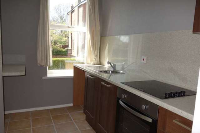 Image of 1 bedroom Studio flat to rent in Rose Terrace Ashton-on-Ribble Preston PR2 at Rose Terrace Ashton on Ribble Preston, PR2 1EB