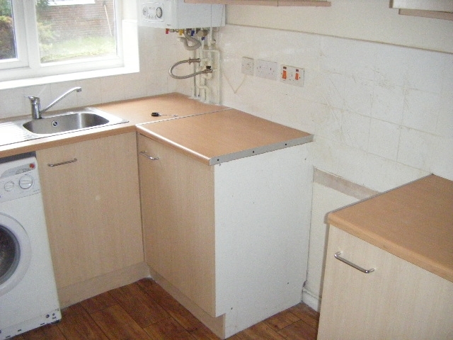  Image of 1 bedroom Flat to rent in College Road Birmingham B44 at College Road Great Barr Birmingham, B44 0HL