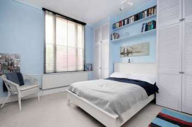  Image of 1 bedroom Flat for sale in Fleet Road London NW3 at Hampstead Heath London Belsize Park, NW3 2QT