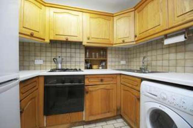  Image of 1 bedroom Flat for sale in Fleet Road London NW3 at Hampstead Heath London Belsize Park, NW3 2QT