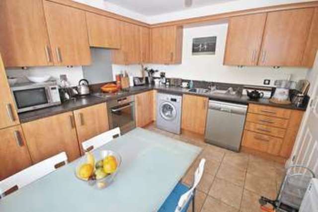  Image of 2 bedroom Flat for sale in The Hawthorns Flitwick Bedford MK45 at The Hawthorns Flitwick Flitwick, MK45 1FN
