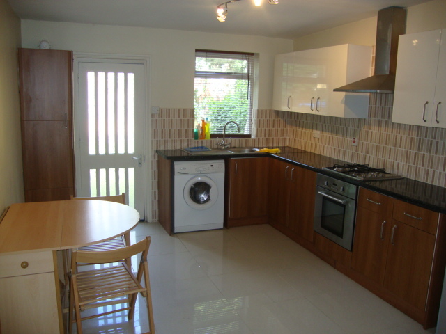  Image of 1 bedroom Flat to rent in Forburg Road London N16 at Stoke Newington, N16 6HR