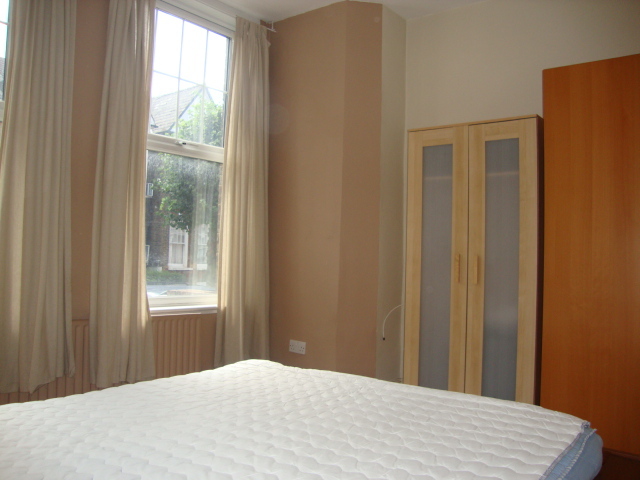  Image of 1 bedroom Flat to rent in Forburg Road London N16 at Stoke Newington, N16 6HR
