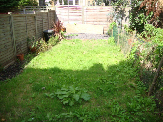  Image of 1 bedroom Flat to rent in Forburg Road London N16 at Stoke Newington, N16 6HR