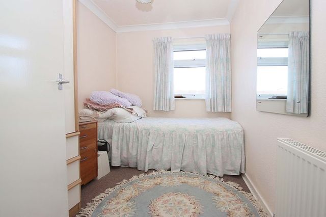  Image of 4 bedroom Terraced house for sale in Ford End Woodford Green IG8 at Ford End  Woodford Green, IG8 0EG