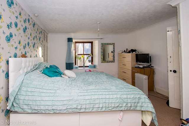  Image of 3 bedroom End of Terrace for sale in Fore Street Calstock PL18 at Fore Street Calstock Gunnislake, PL18 9RN