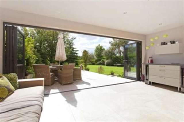  Image of 6 bedroom Detached house to rent in Forest Grange Horsham RH13 at Horsham, RH13 6HX