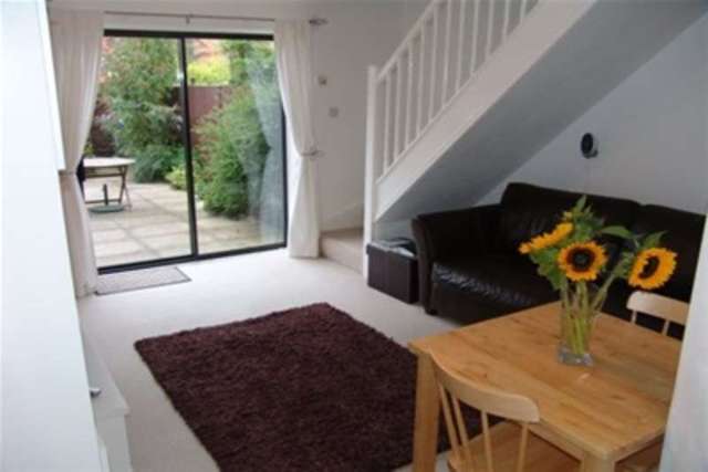  Image of 2 bedroom Property to rent in Forge Close Fleckney Leicester LE8 at Leicester, LE8 8DA