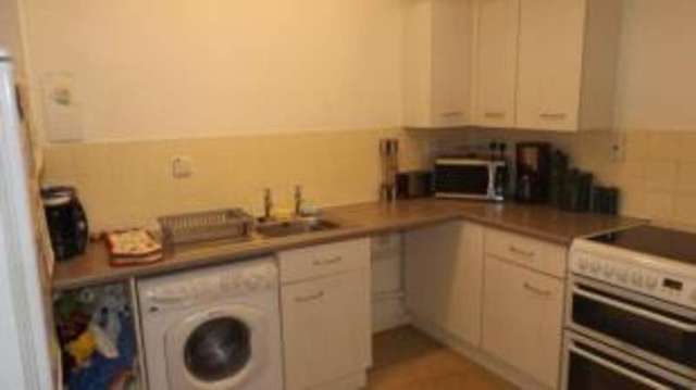  Image of 2 bedroom Flat for sale in Cheapside Deritend Birmingham B12 at 166 Cheapside Birmingham Great Heath, B12 0PS