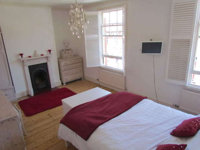  Image of 4 bedroom Semi-Detached house for sale in Fort Royal Hill Worcester WR5 at Worcester Worcestershire Worcester, WR5 1BT