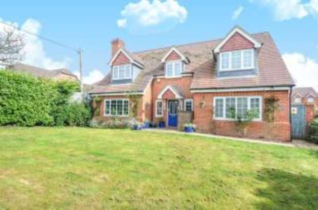  Image of 3 bedroom Detached house for sale in Winchester Road Four Marks Alton GU34 at Four Marks Alton Four Marks, GU34 5HR