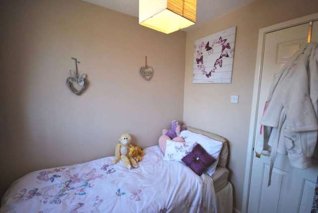  Image of 4 bedroom Detached house for sale in Foxglove Way Freckleton Preston PR4 at Foxglove Way Freckleton Preston, PR4 1TR