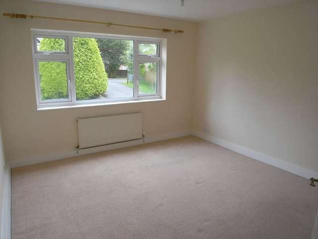  Image of 2 bedroom Flat to rent in Kingsway Chandler